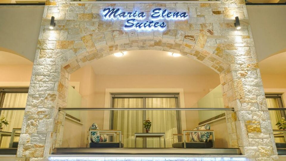 Tiara Holidays - Maria Elena Suites - terase